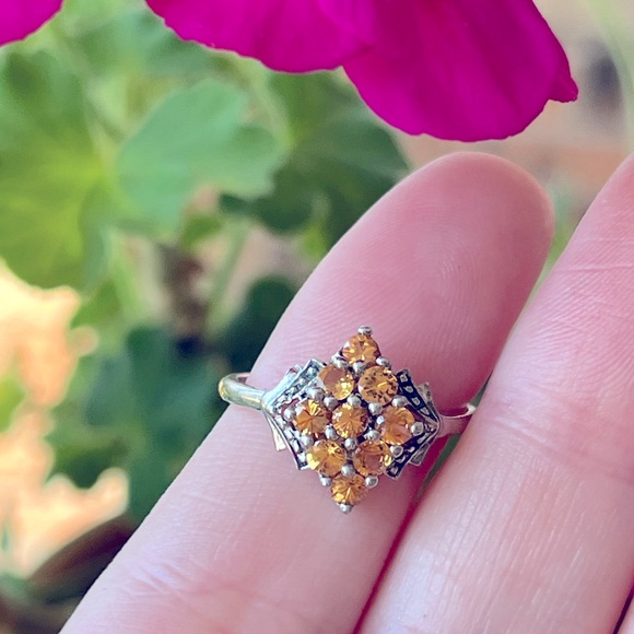 Vintage Jewelry - VTG Boho Citrine Cluster Sterling Silver STS 925 Size 6 Ring